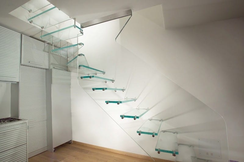 Скляні сходи: їх види та особливості